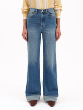 Far Out Wide Leg Jean - Big Break