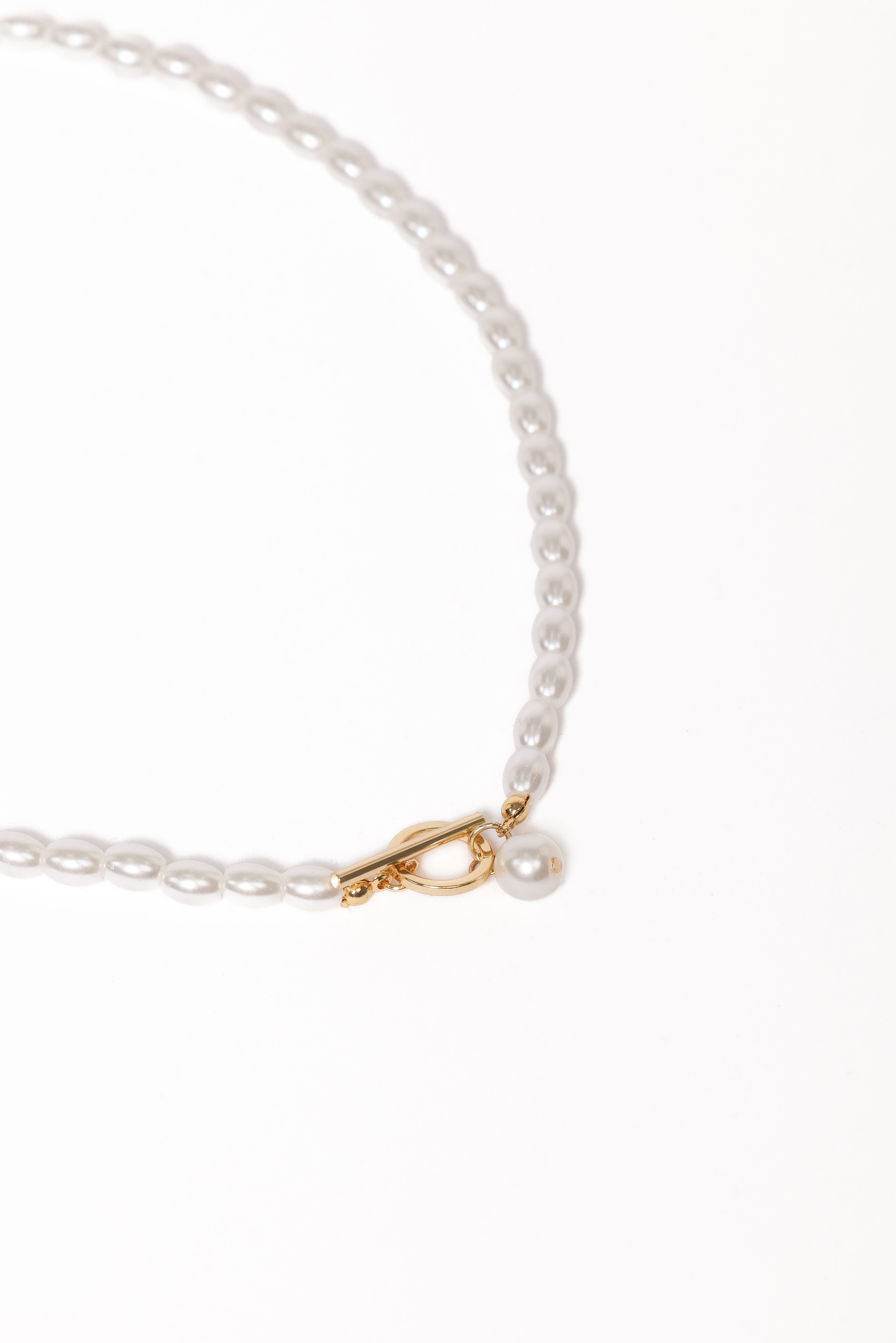 Alira Necklace - Pearl