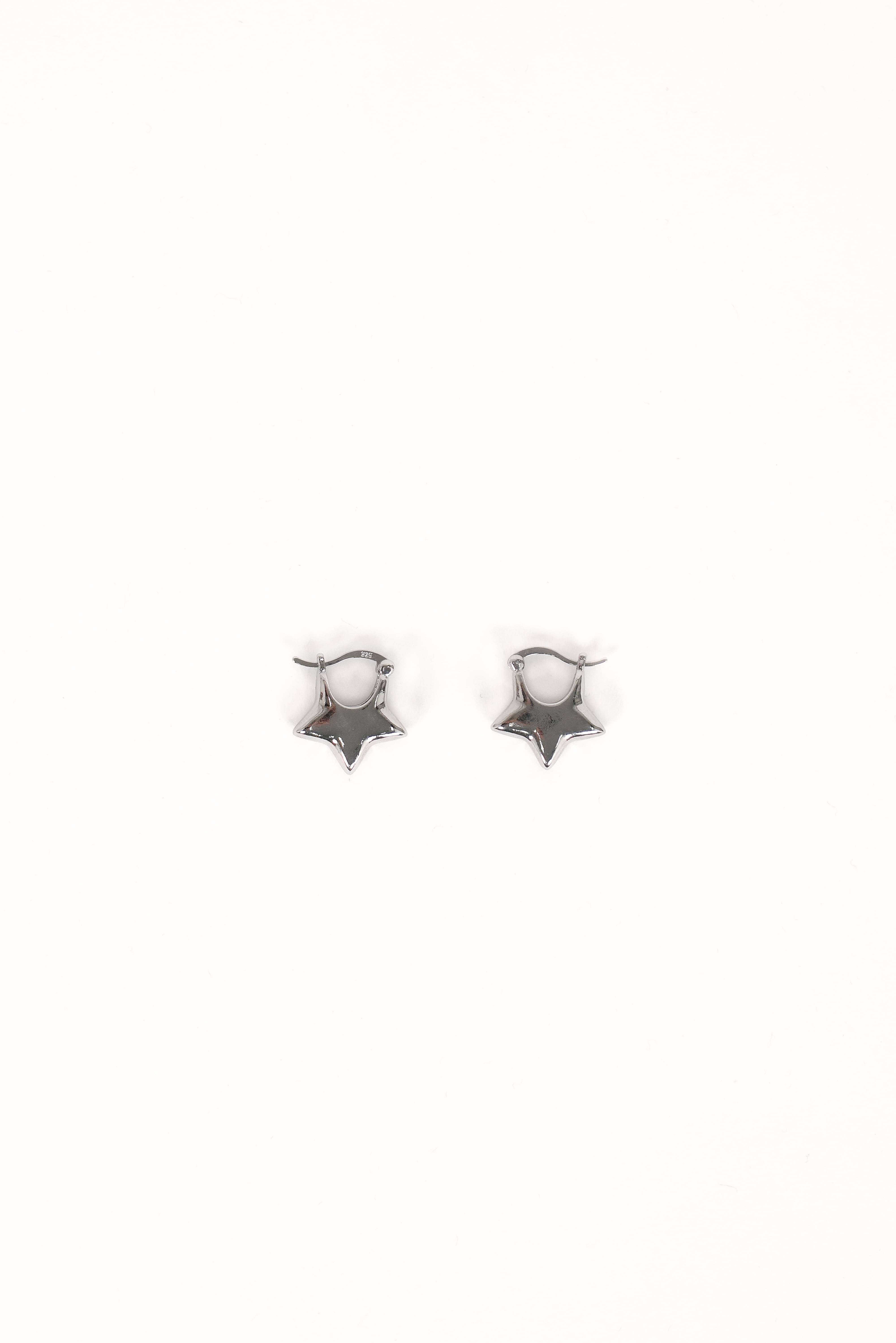 Scarlet Star Earrings - Silver