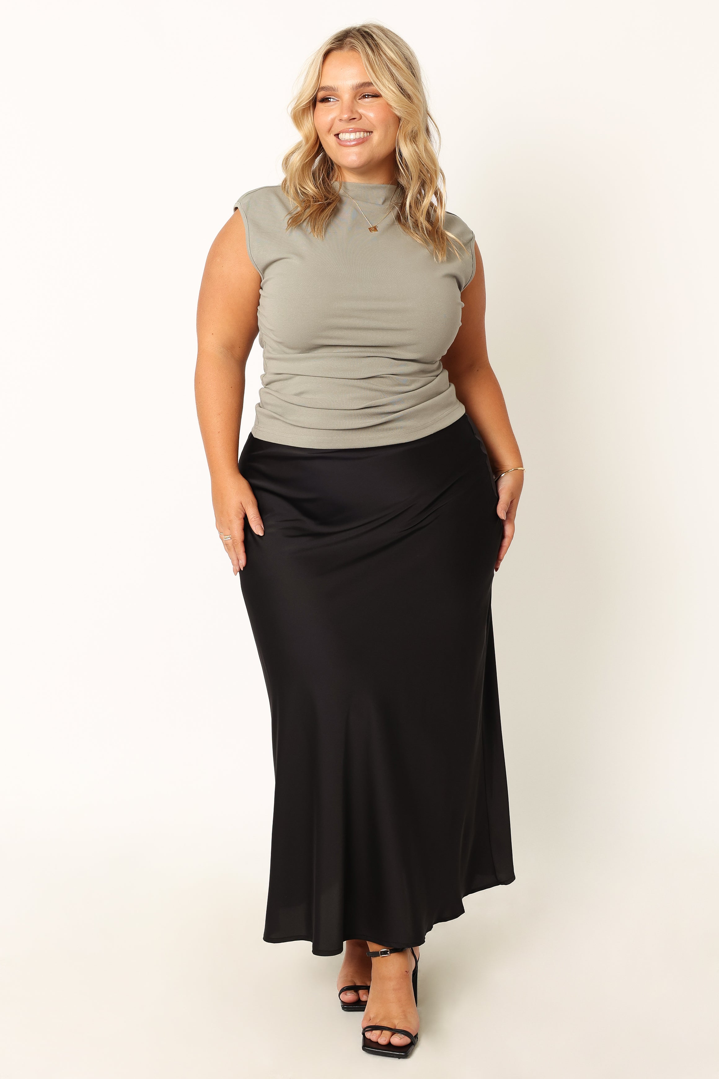 Nissa Top - Olive